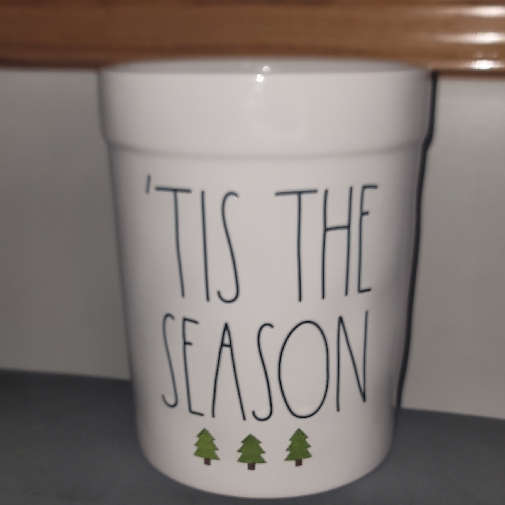 Rae Dunn White 'Tis The Season Crock